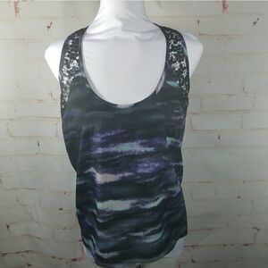 3/$25 Guess tank top small oil slick